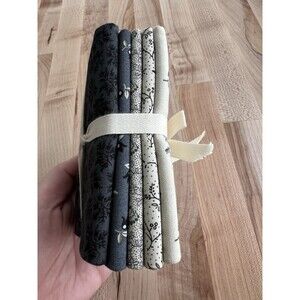 Fat Quarter Bundle Set of 5 Quilting Cotton Japanese Ecru & Blue-Grey Floral